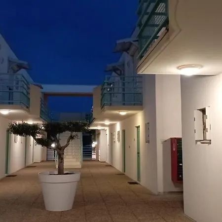 Appartement Cli%Atise Et Parking Prive Balaruc-les-Bains Exterior foto